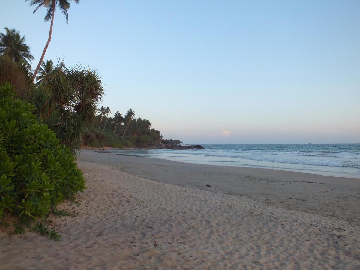 Abraham Beach House Tangalle Dış mekan fotoğraf